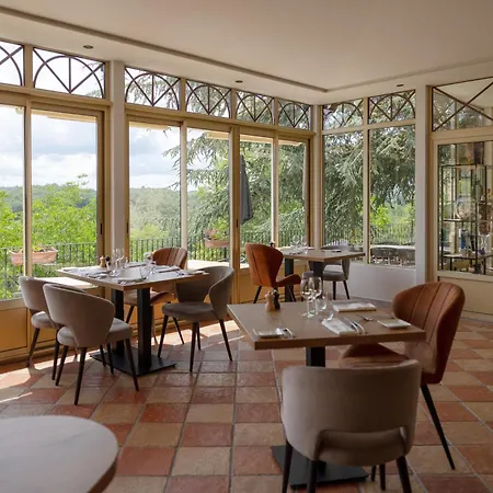 Ξενοδοχείο Chateau De Sanse 3*