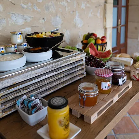 Hotel Château De Sanse Sainte-Radegonde (Gironde)