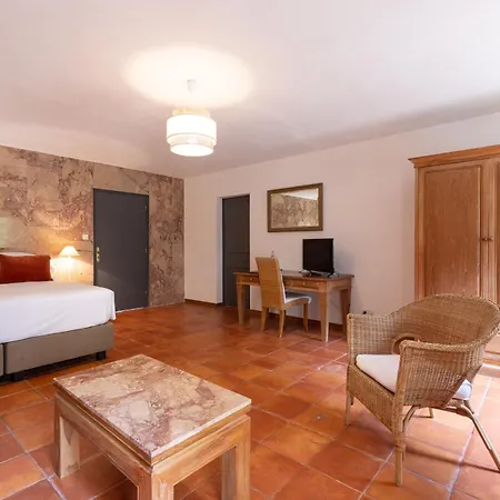 Chateau De Sanse 3* Gensac (Gironde)