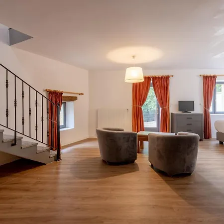 Ξενοδοχείο Chateau De Sanse 3*