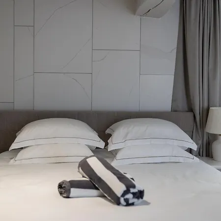 Château De Sanse 3* Sainte-Radegonde (Gironde)