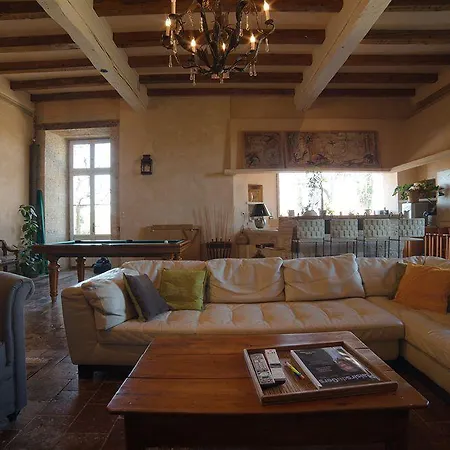 Chateau De Sanse Hotel
