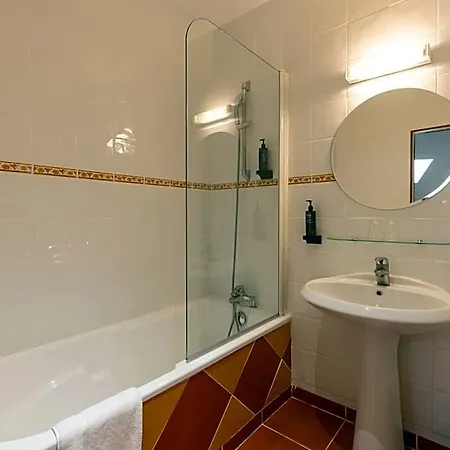 Chateau De Sanse Hotel Sainte-Radegonde (Gironde)