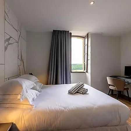 Hotel Chateau De Sanse 3*