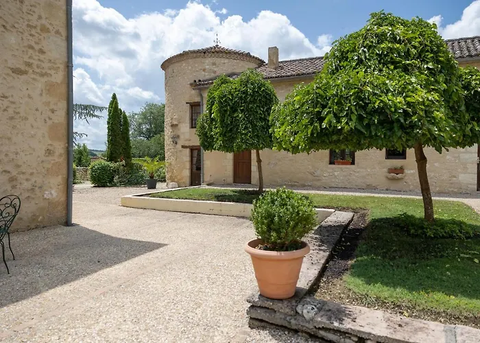 Chateau De Sanse فندق Sainte-Radegonde (Gironde)
