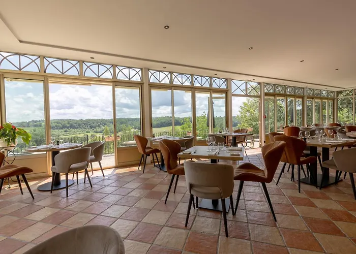 Hotel Chateau De Sanse 3*