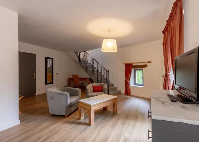 Hotel Chateau De Sanse 3*