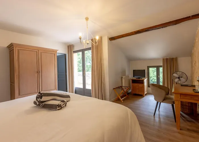 Chateau De Sanse Hotel 3*