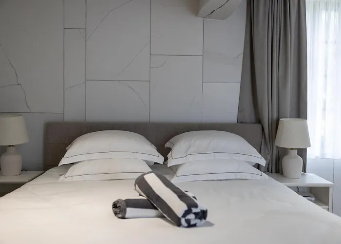 Chateau De Sanse 3* Sainte-Radegonde (Gironde)