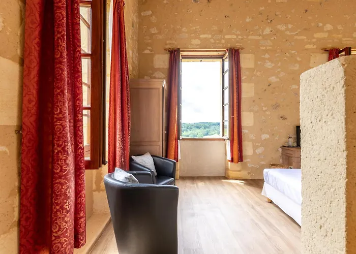 Chateau De Sanse 3*
