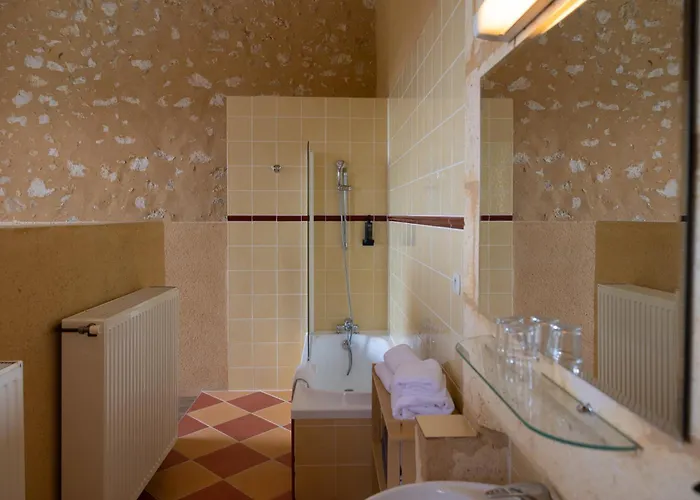 Chateau De Sanse Hotel 3*