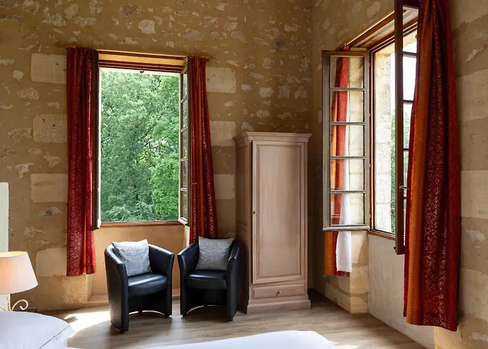 Chateau De Sanse فندق 3*