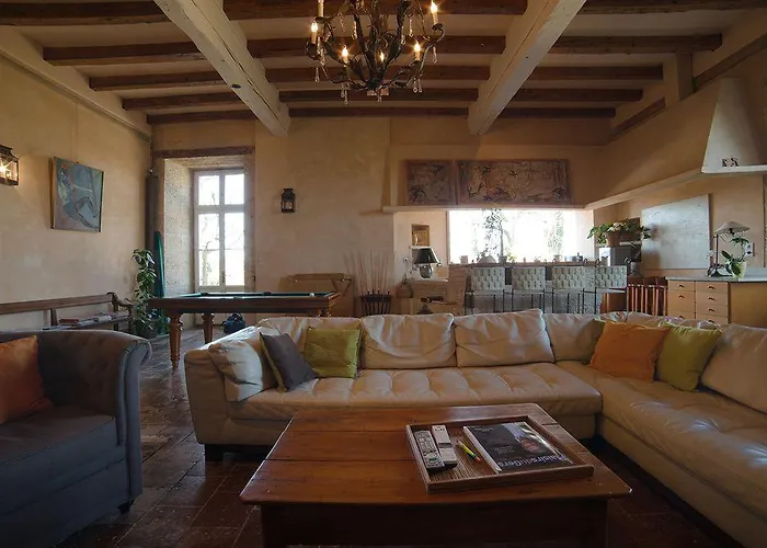 Chateau De Sanse فندق